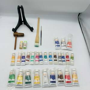 【注目】Waterclolur 絵の具 絵具 26個 おまけ ブラシ 木槌 立て 他 ACRYLIC GOUACHE 20240322B01