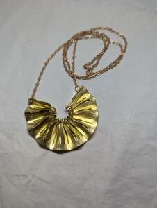  hand made brass made necklace one point thing 