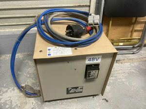 バッテリーフォークリフト用　オート充電器　GS-ユアサ　6.5kVA 2018年11月製　SG3-69-80JBY-2 