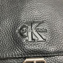 極美品 カルバンクライン Calvin Klein ショルダーバッグ ブリーフケース ビジネスバッグ メッセンジャー A4可 2way シボ革レザー 黒 _画像7