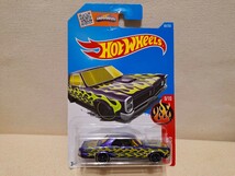 【ホットウィール】　65　ポンティアック　GTO　65　PONTIAC　GTO　紫　フレイムス　 HOT WHEELS_画像1