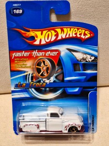 【ホットウィール】　シボレー　トラック　LA TROCA フレイムス　白　 HOT WHEELS　