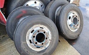  steel wheel tire set 7.50R16 YOKOHAMA3ps.@ Bridgestone 1 pcs 