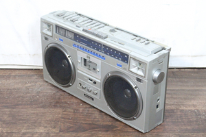 【ト長】Victor ビクター RC-M70 ステレオラジオカセットレコーダー カセットデッキ AM/FM オーディオ機器 IC246IOE71