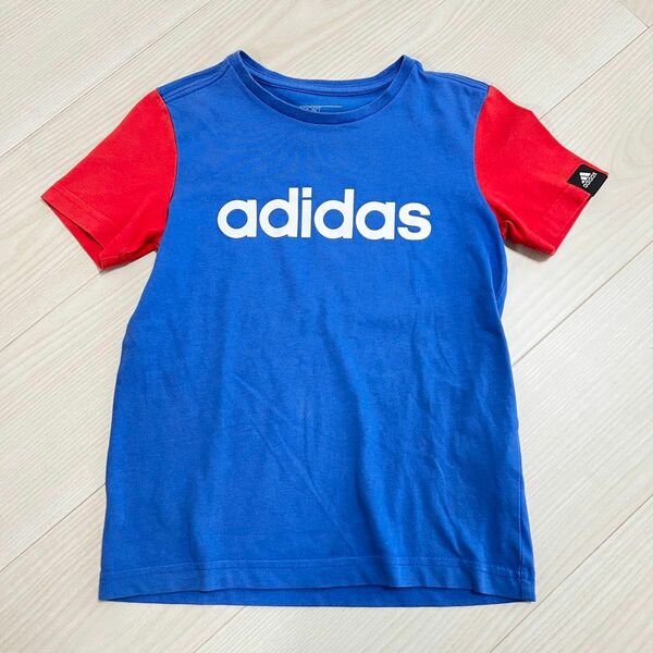 adidas 半袖Tシャツ