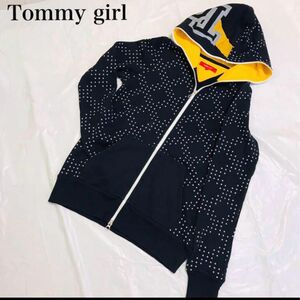 美品★ tommy girl トミーガール ジップアップパーカー　スウェット　星柄　総柄 黒　裏パイル ポップ 春パーカー M