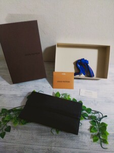 極美品 LOUIS VUITTON ルイヴィトン エピ 財布 長財布