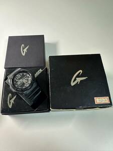 稼働品 CASIO カシオ G-SHOCK 腕時計 クォーツ GA-310 樹脂 シルバー ブラック メンズ デジアナ 箱付き