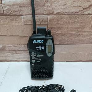 【通電確認済】ALINCO アルインコ 特定小電力トランシーバー DS-CH9 イヤホン付き 無線機 UHF FM TRANSCEIVER ブラック 黒の画像1