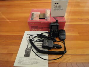 YAESU　STANDARD　144/430MHz DUAL-BAND VX-2 【送料込】