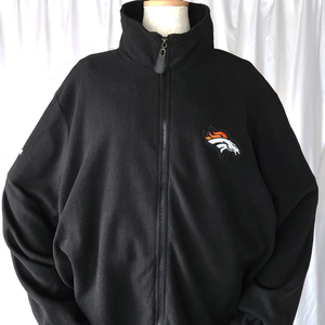 MVwur/XLサイズ/NFL デンバー ブロンコス ジップアップ フリース ジャケット 黒(ブラック)系 USED 古着 刺繍 ロゴ アメフト