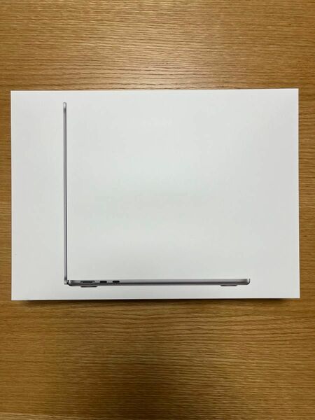 MacBook Air M2チップ 空箱