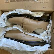 正規品 ドクターマーチン Dr.Martens メンズ カジュアル シューズ 1461 3ホール ローカット 30683250 ベージュ 本革 AW006 新品未使用 27cm_画像2