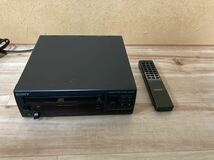 通電確認済みジャンク品　SONY ソニー　コンパクトCDプレイヤー CDP-P91/RM-D195 リモコン付き　※タバコのにおい、汚れ、焼けあり_画像1