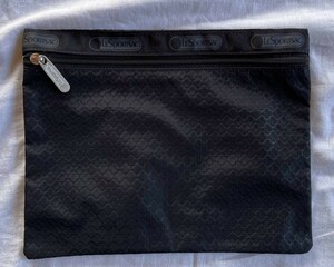 LESPORTSAC 　レスポートサック　ポーチ　黒　厚手　高級タイプ