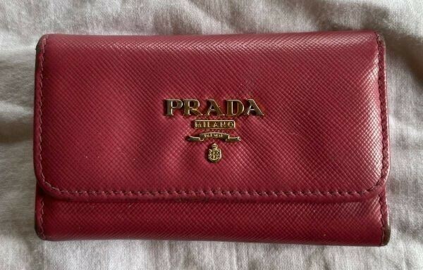 プラダ PRADA キーケース 6連　レザー