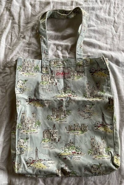 Cath Kidston』キャス・キッドソン《花柄・コットンショルダーバッグ 保管品 トートバッグ
