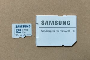 SAMSUNG Evo Plus 128GB MicroSDカード　1枚
