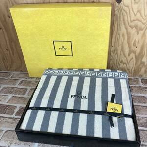 [3-179]【未使用】FENDI フェンディ タオルケット 綿100% 140×200cm 寝具 