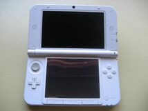 ★[3DS] Nintendo 3DSLL 3DS ドラクエ限定モデル アダプター付き 起動確認 訳あり ジャンク扱い★_画像2