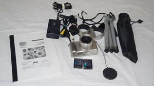 (3/2-H1) Panasonic パナソニック LUMIX DMC-FZ1 コンパクトデジタルカメラ　おまけ付　アンティーク　レトロ