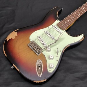 Vintage V6MRSSB ICON/Distressed Sunburst( Vintage Fender Stratocaster модель ). Niigata магазин .