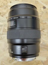 D Canon MACRO LENS EF 100mm 1:2.8 キャノン カメラレンズ 単焦点 マクロレンズ オートフォーカス 一眼レフカメラ用_画像5