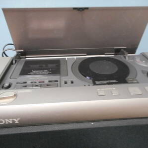 SONY D2010 高級CDラジカセ ジャンク品 カセットテープ再生(片面のみ）とラジオは音出しできました。の画像10