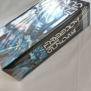 【新品】FREEDOM CD+オリジナルガンプラ 完全生産限定盤 西川貴教 with t.komuro 機動戦士ガンダムSEED FREEDOM 冷蔵庫マグネット付きの画像4