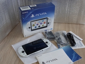 ほぼ未使用 開封品★PSVITA PlayStation Vita Wi-Fiモデル グレイシャーホワイト (PCH-2000 ZA22) ★ヴィータ 本体