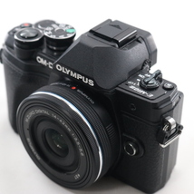 OLYMPUS ミラーレス一眼カメラ OM-D E-M10 MarkIII EZダブルズームキット ブラック_画像4