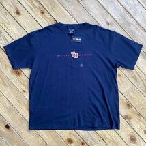 新品 HILFIGER ATHLETICS トミー ヒルフィガー Tシャツ 半袖 メンズ XLサイズ ネイビー ラバー アメカジ タグ付き未使用品 T1982_画像2