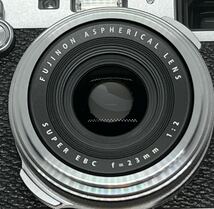 良品 FUJIFILM 富士フィルム X100F コンパクトデジタルカメラ 動作確認済 箱、説明書付【ANM112】_画像5