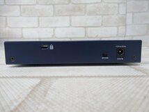 Ω 新LA 0039h 保証有 NETGEAR【 GS108v4 】ネットギア ギガビット8ポート アンマネージスイッチ 通電確認済・祝10000取引!!_画像3