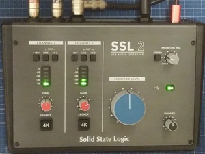 SSL2 USBオーディオインターフェイス