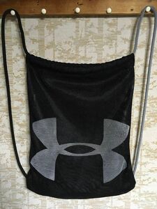 アンダーアーマー　UNDER ARMOUR メッシュ　ナップサック