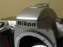 ●■ Nikon F65 ニコン F65 フィルムカメラ 一眼レフ 美品 動作品 シャッター軽快 本体のみ グリップベタ付き NikonUの海外版 _画像2