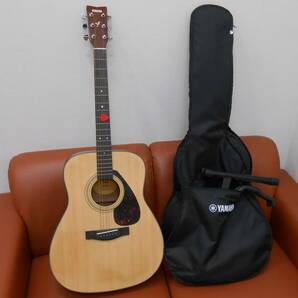 24643 譲渡・中古品 YAMAHA アコースティックギター F600 6弦 ケース付 ギターたて付 インドネシア製の画像1