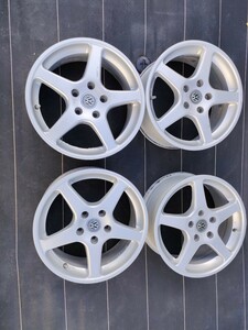 フォルクスワーゲン　Volkswagen　キャップ付　５本スポークホイール　16×7J+50　112-5H　アルミホイール4本セット