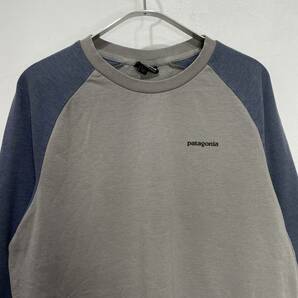 送料無料☆patagonia☆パタゴニア☆P-6☆ライトウェイトスウェット☆バックプリント☆グレー☆M☆C24Mの画像2