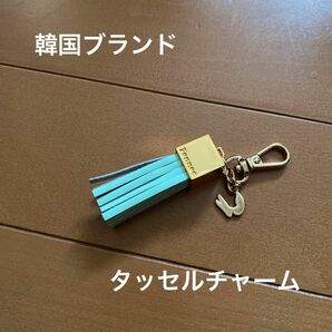 Fennec Leather Square Tassel　フェネック レザースクエアタッセルチャーム バッグチャーム 革