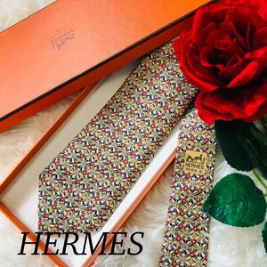 HERMES エルメス メンズ 男性 紳士 ネクタイ ブランドネクタイ 総柄 花柄 イエロー 黄 ビジネス 結婚式 プレゼント 新品未使用 剣先 8.7cm