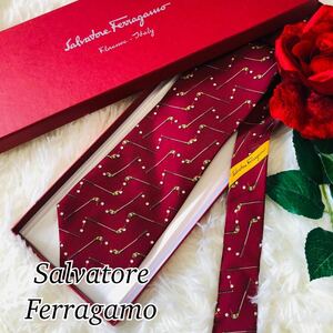 SalvatoreFerragamo サルヴァトーレフェラガモ メンズ 男性 紳士 ネクタイ ブランドネクタイ 総柄 ゴルフ柄 ボルドー 美品 剣先9.5cm