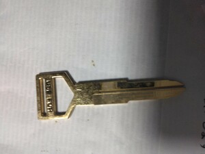 117 coupe Isuzu Royal clover blank key fashion key 95 that time thing rare goods 