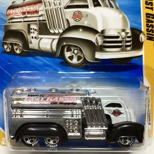 【Walmart限定】☆ホットウィール☆ ファースト ギャッシン　グッドイヤー　タイヤ　GOOD YEAR TIRE Hot Wheels 