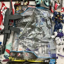 ◆【ジャンク品】 ガンプラ 機動戦士ガンダム プラモデル 雑貨 まとめ売り 20点以上 組み立て済 パーツ 現状品 (GB)M/G60329/4/4_画像7