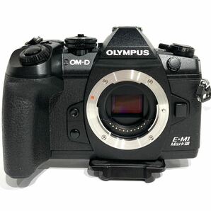 bk-606 オリンパス OLYMPUS ミラーレス一眼カメラ OM-D E-M1 MarkII ボディー 充電器 保証書(O121-1)の画像2