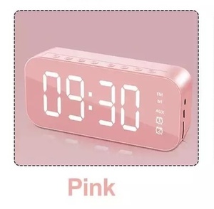 ミラー時計　ピンク　目覚まし時計　デジタル　置き時計　スピーカー　USB給電☆