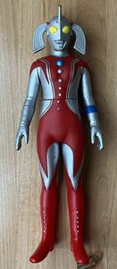 ◇ウルトラヒーローシリーズ NEWパッケージ版 ウルトラウーマン ウルトラの母 中古 ソフビ フィギュア 2006 バンダイ ウルトラマン