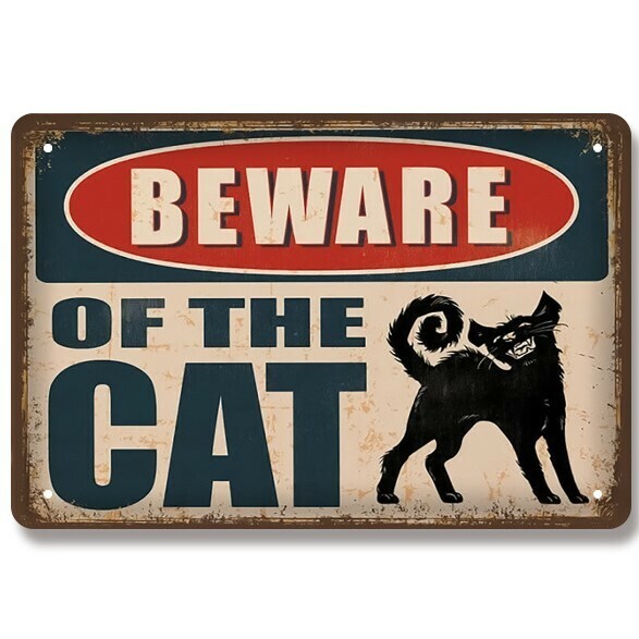 ブリキ看板 猫に注意 気を付けて下さい かわいい ねこ ネコ 金属パネル 壁飾り インテリア 壁掛けプレート 警告版 防犯対策 危険 送料無料